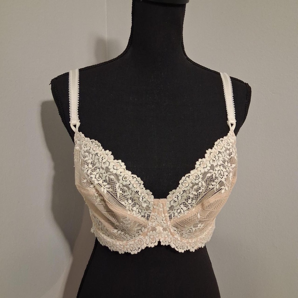 Womens lace bra with floral design semi sheer lightweight lace
